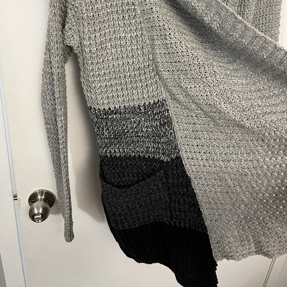 Like-New LINE John + Jenn Chunky Colorblock Cardi, XS - Picture 3 of 6